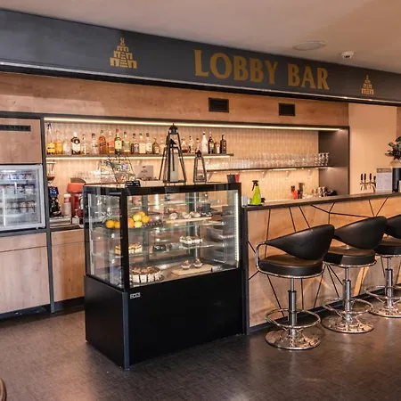 酒店 巴比伦健康酒店 4*