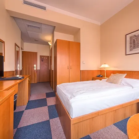 Hotel Wellness Babylon 4*