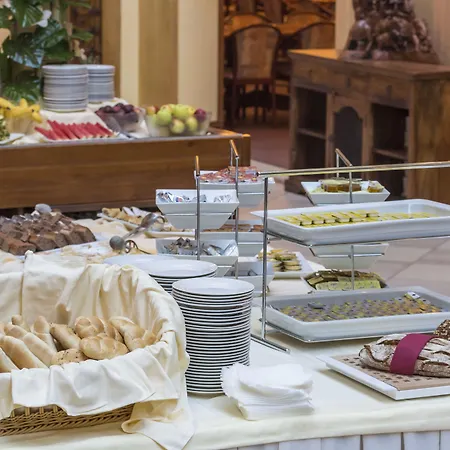 Szálloda Wellness Babylon