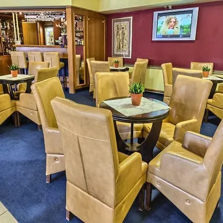 Wellness Babylon 4* Λίμπερεκ