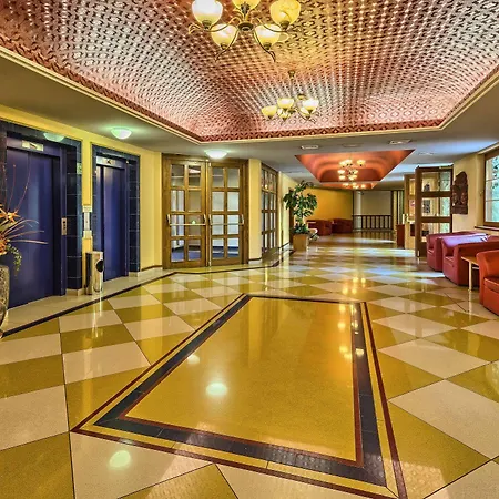 Wellness Babylon Hotel 4*