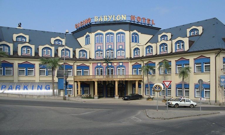 wellness hotel babylon